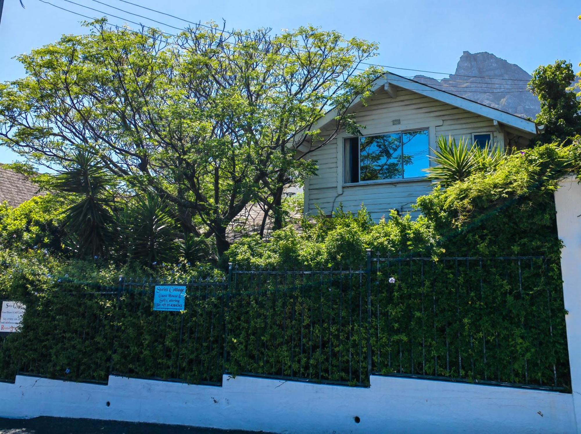 Swiss Cottage Guest House เคปทาวน์ ภายนอก รูปภาพ