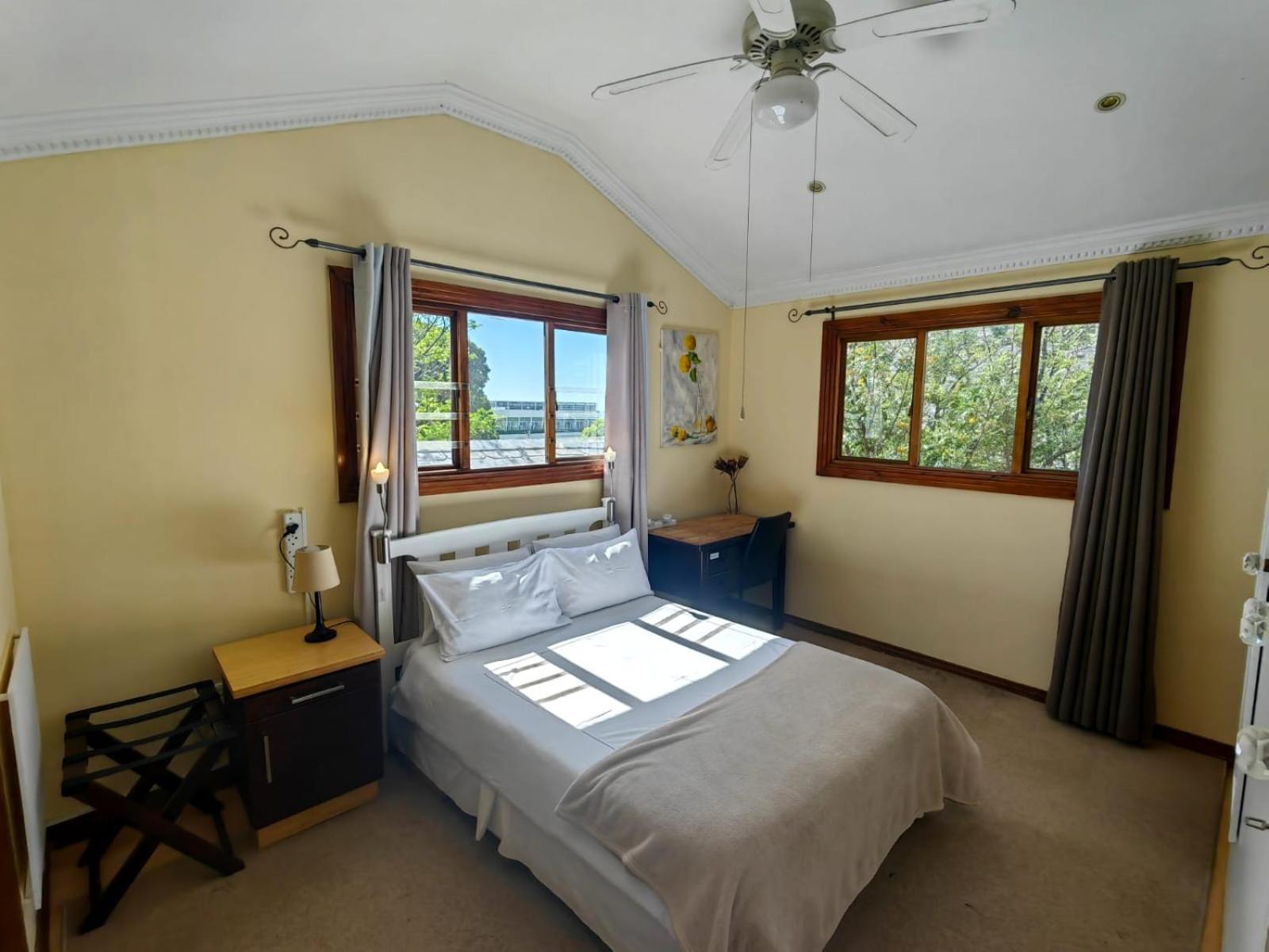 Swiss Cottage Guest House เคปทาวน์ ภายนอก รูปภาพ