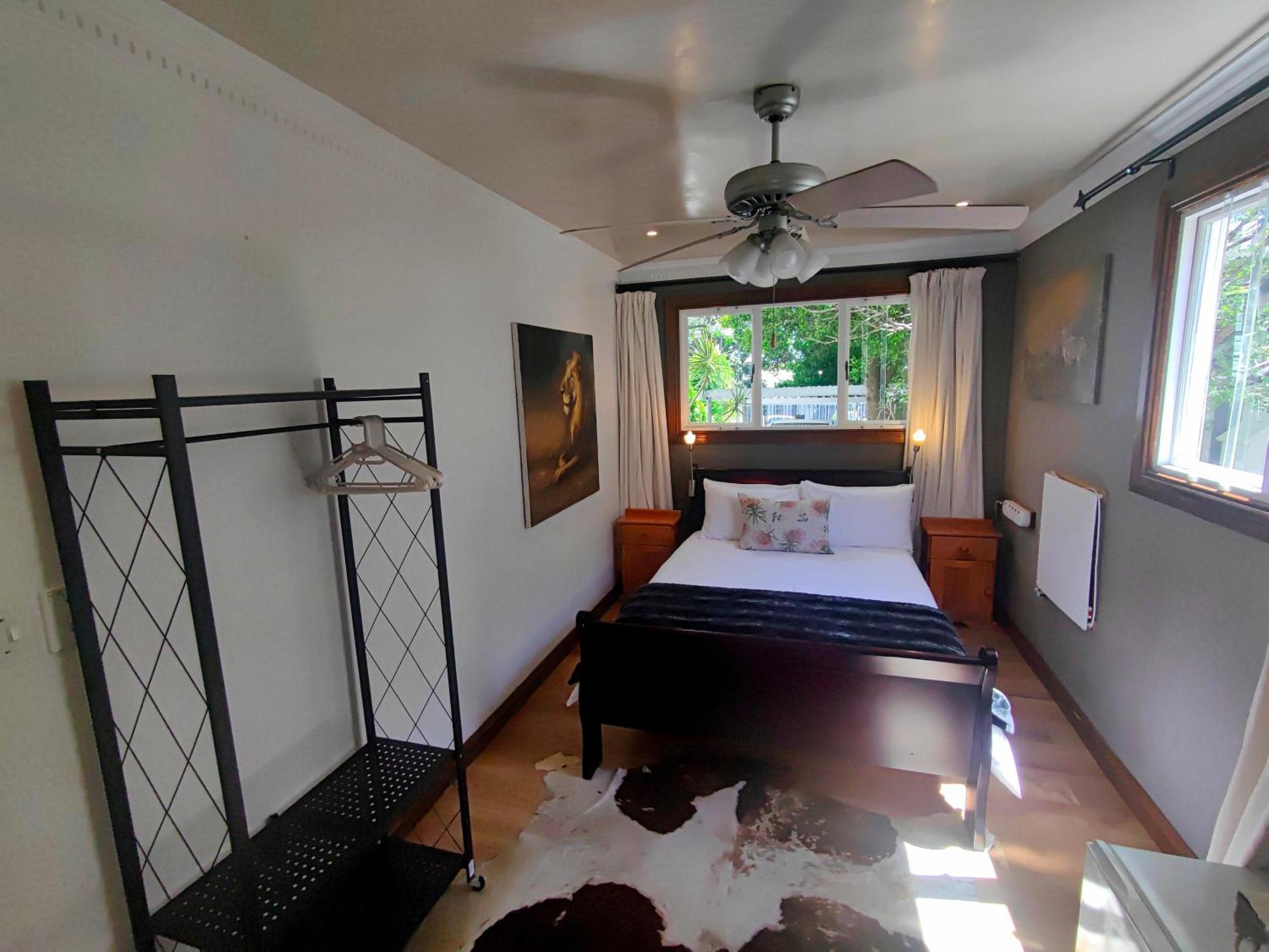 Swiss Cottage Guest House เคปทาวน์ ภายนอก รูปภาพ