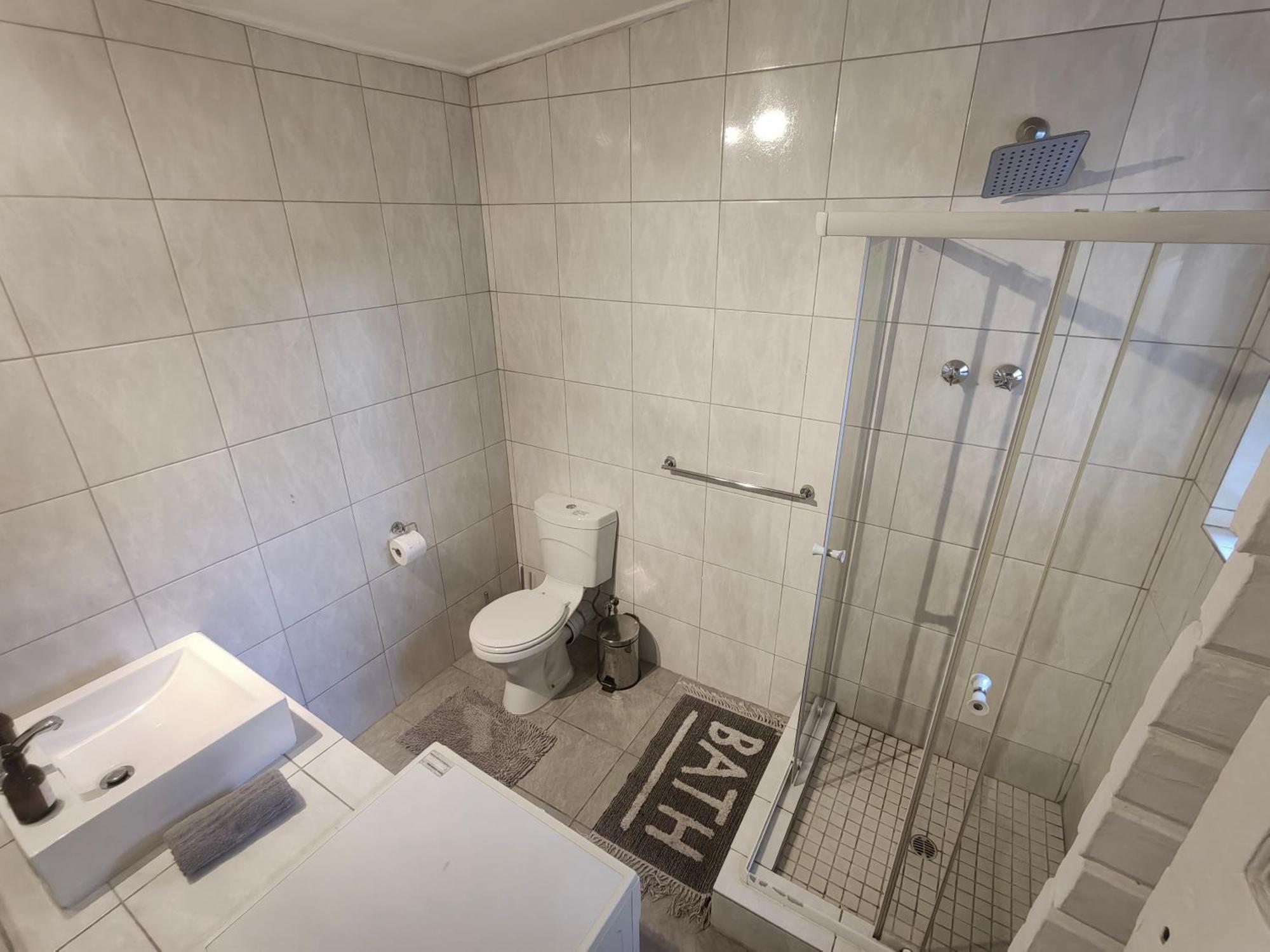 Swiss Cottage Guest House เคปทาวน์ ภายนอก รูปภาพ